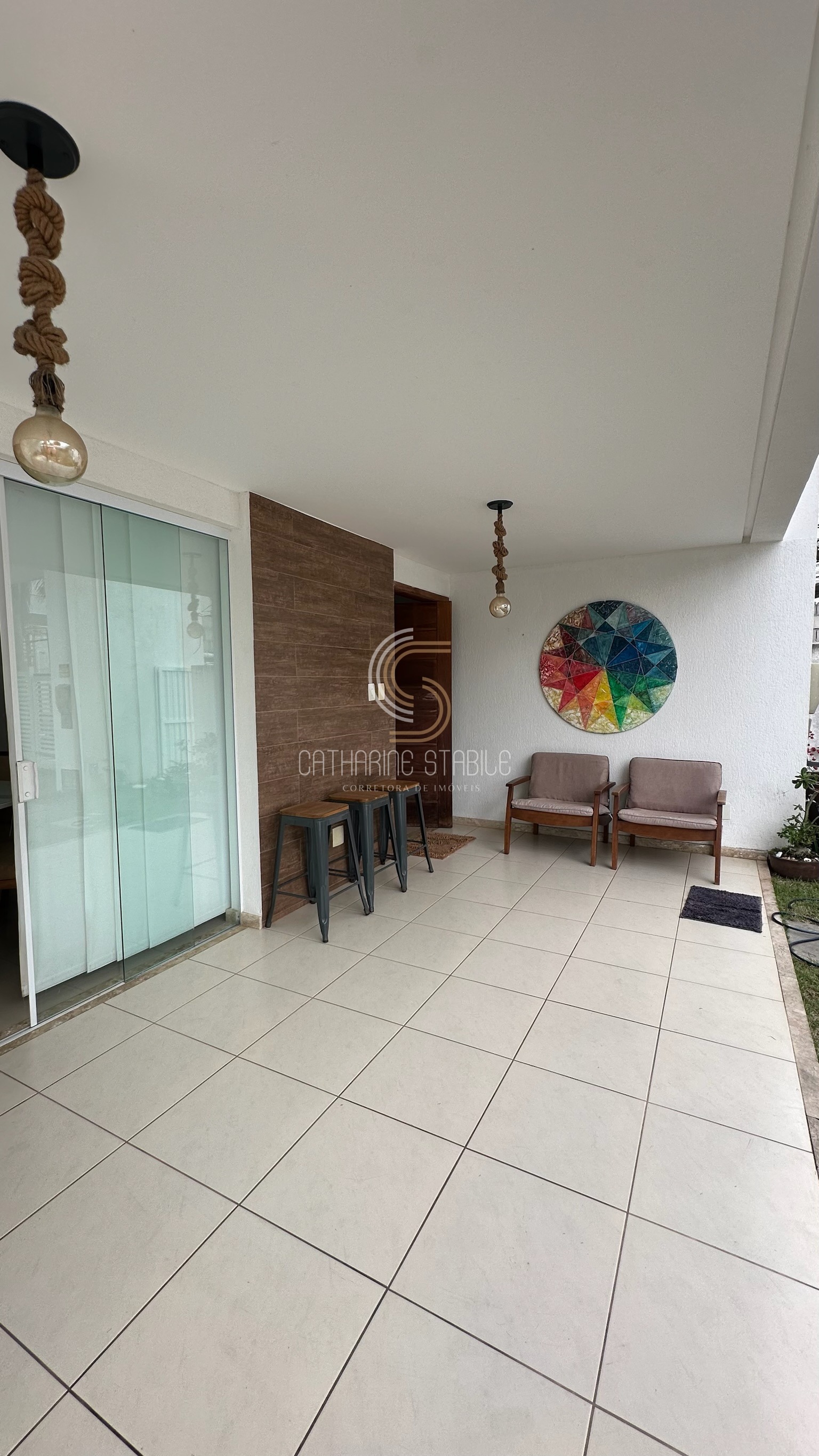 Casa em Buraquinho - foto 4