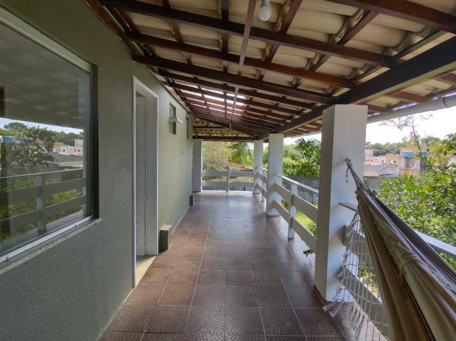 Casa em Buraquinho - foto 4